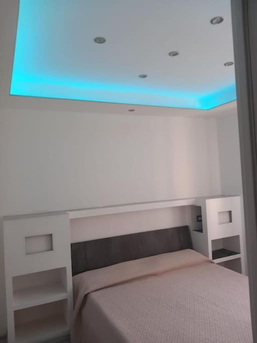 Chromotherapy Flat Monserrato Eksteriør bilde